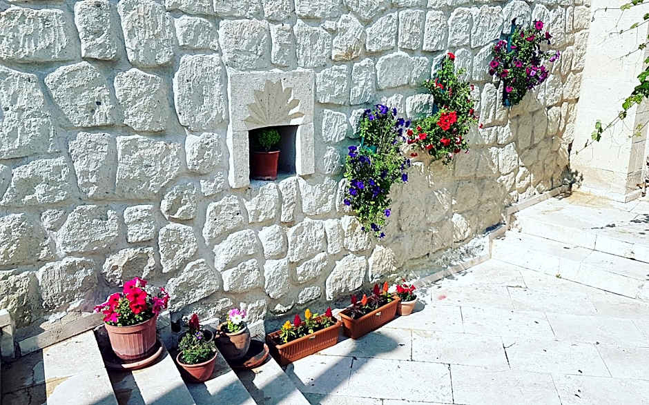 Iris Cave Cappadocia