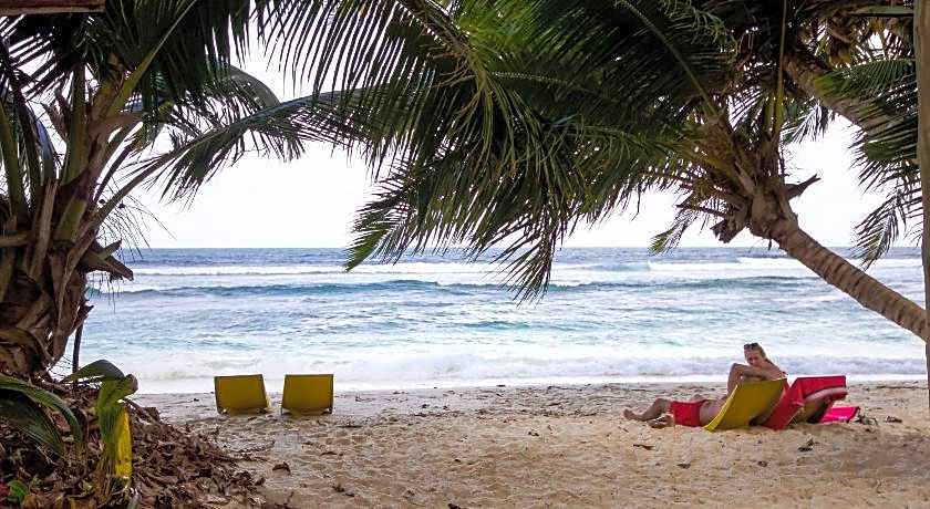 Surfers Beach Self Catering Chalets