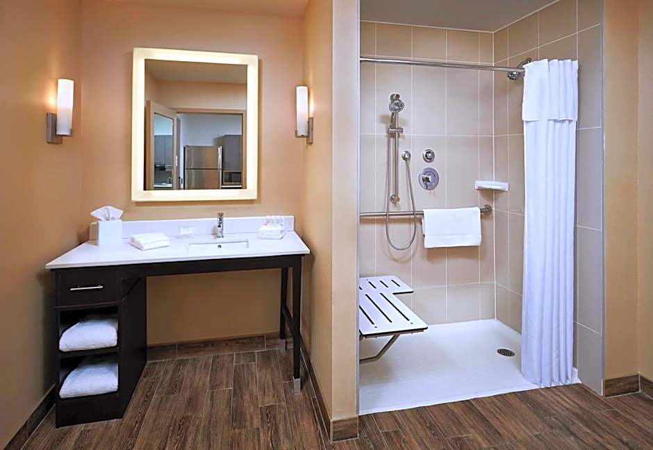 Homewood Suites by Hilton North Bay, Ontario, Canada