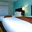Rock Island Inn & Suites Marshalltown