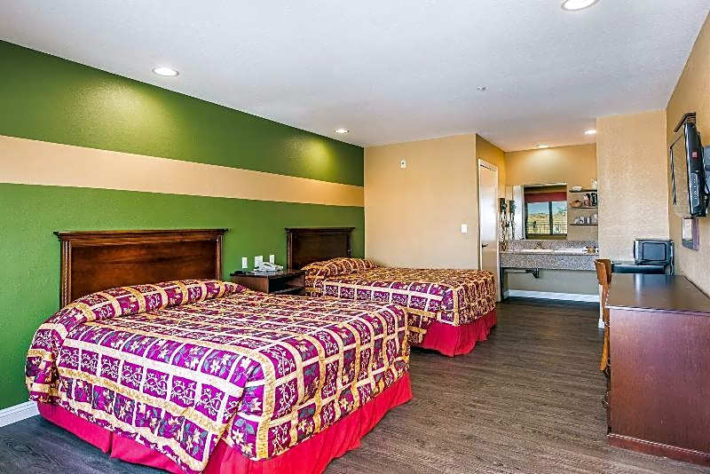 Budget Inn