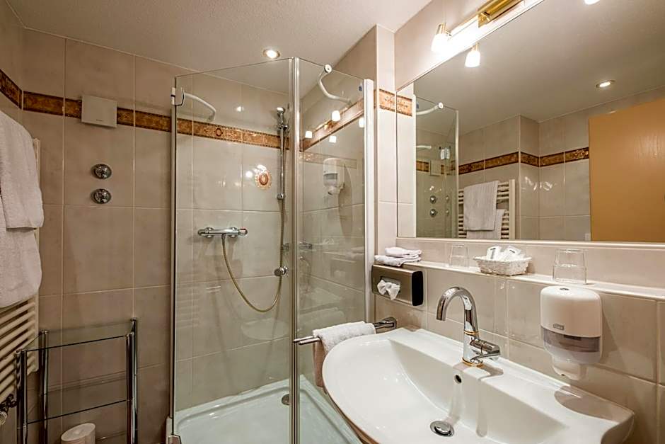 Alpenhotel Fischer - Adults Only