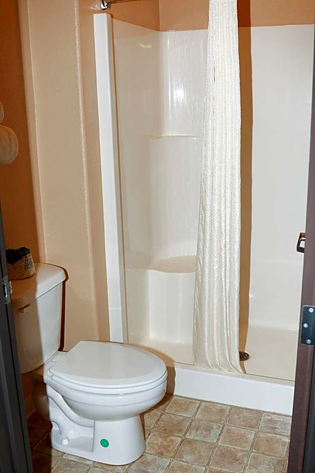 Travelodge by Wyndham Gillette