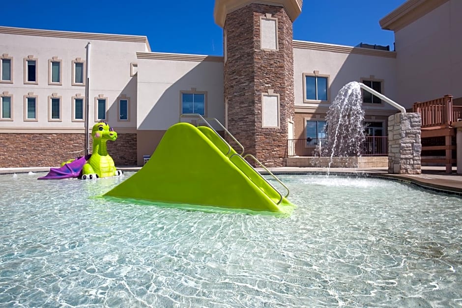 Holiday Inn Express Wisconsin Dells By IHG