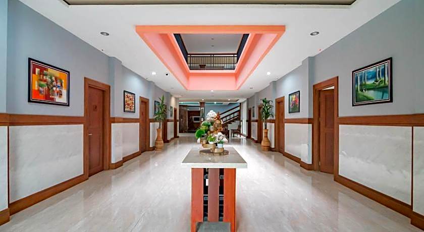 Sans Hotel Budaya Cirebon