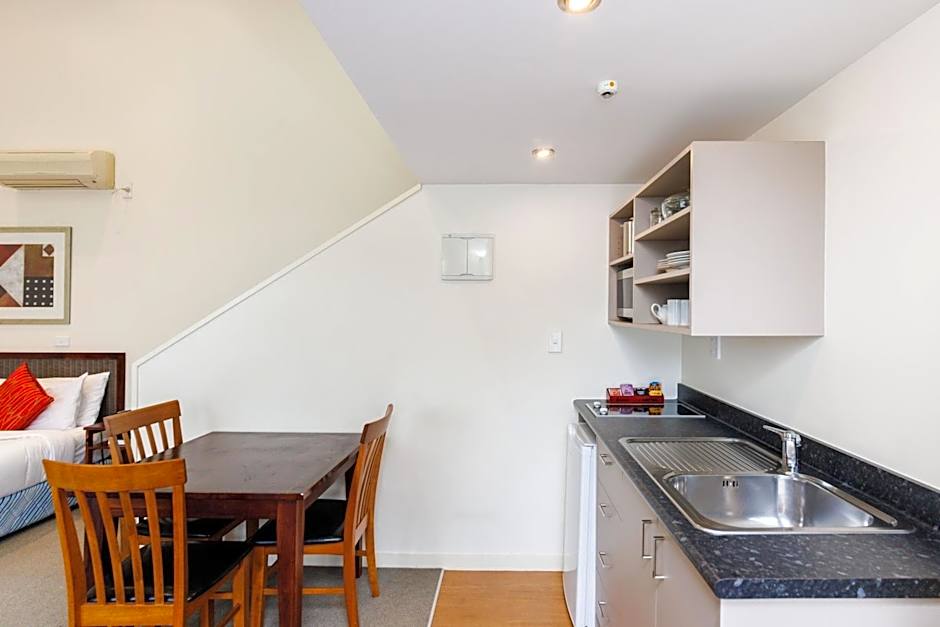 Fitzherbert Regency Motor Lodge