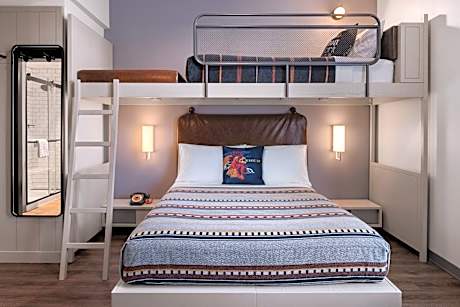 Queen Room with Lofted Twin