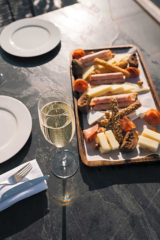 The Athens Gate Hotel