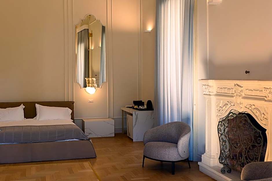 Palazzo Zimara Boutique Hotel