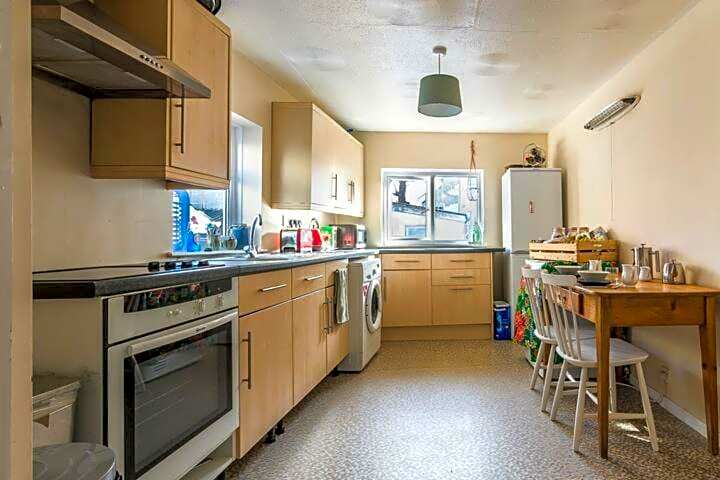 Manorbier Castle Inn Bay Room