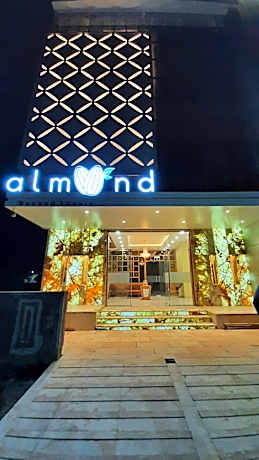 Hotel Almond