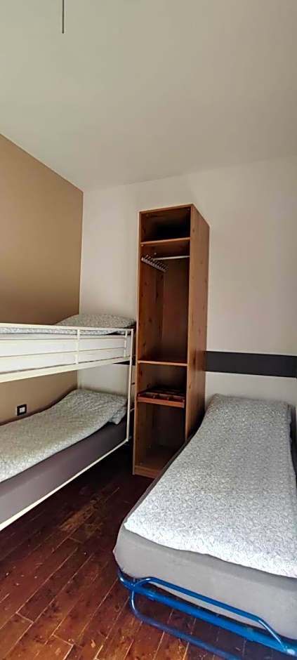 Camping Le Marche Apartments