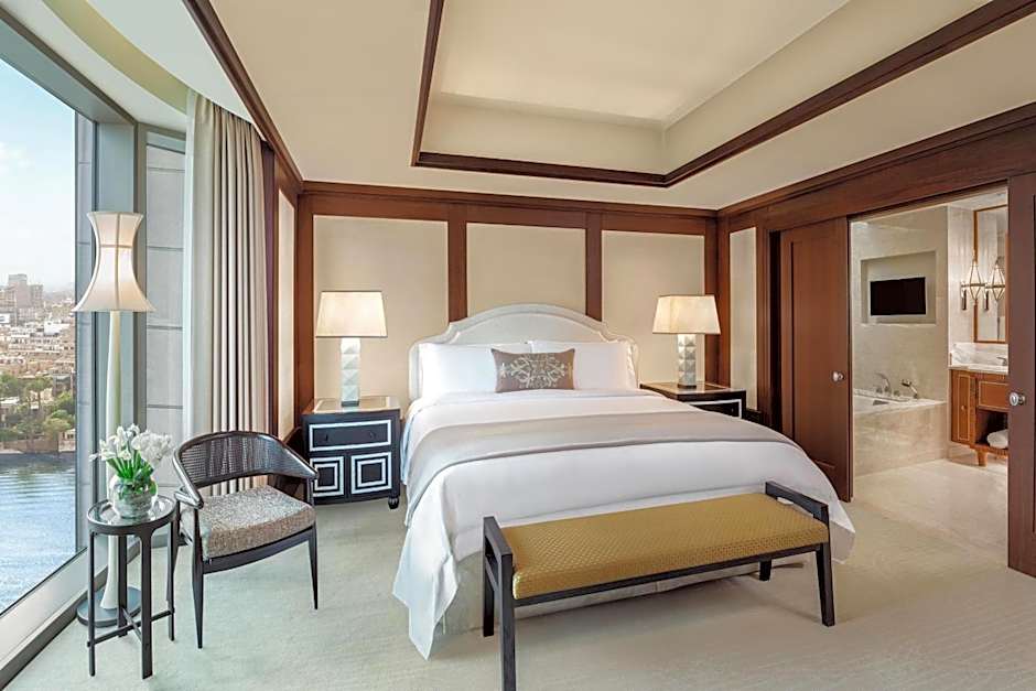 Photo 1 of 5 of Metropolitan 1 Bedroom 1 King Bed Suite, Partial Nile View