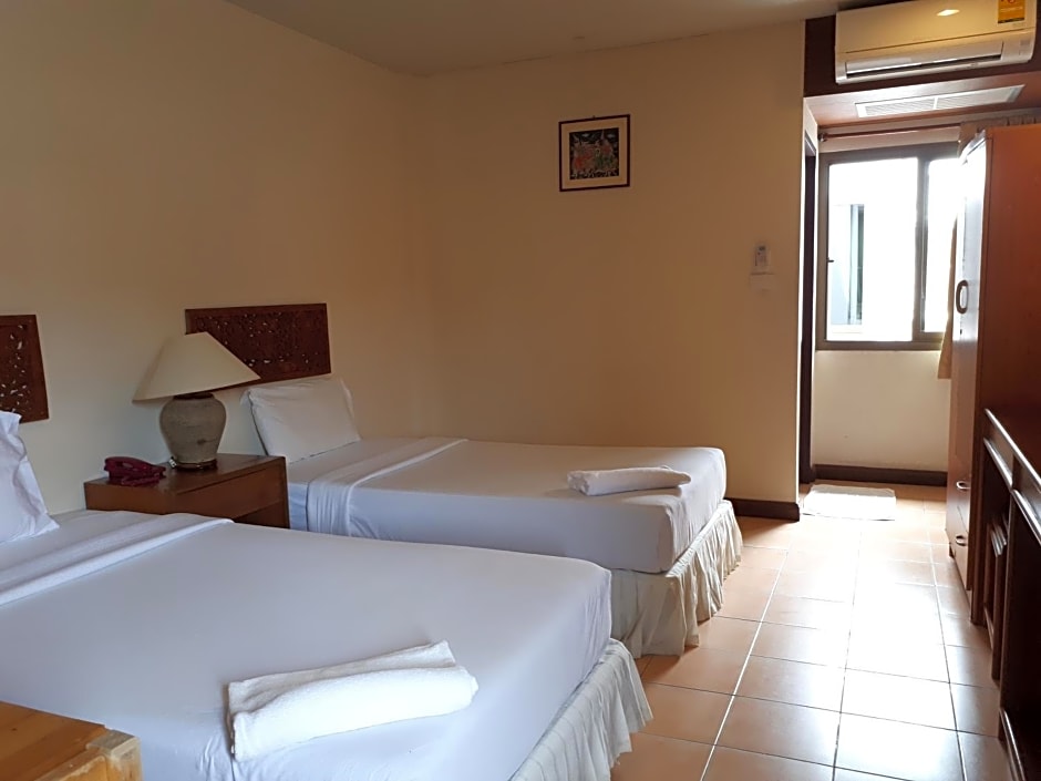 Nathon Residence Hotel