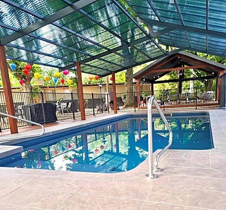 Adina Lodge Holiday Apartments