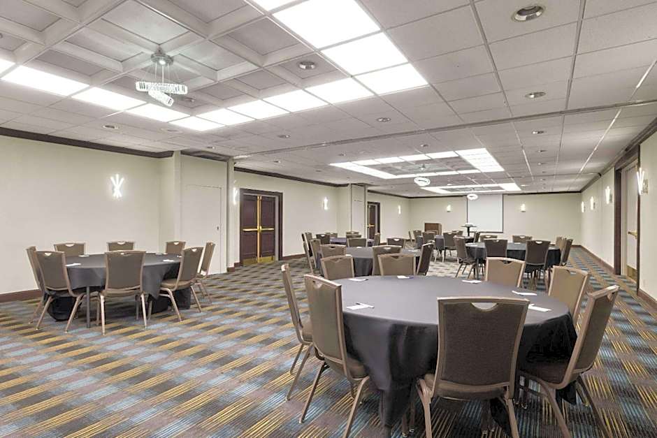 Wingate by Wyndham Kansas City