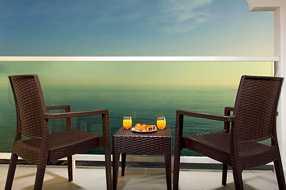 Marinas de Nerja Beach & Spa