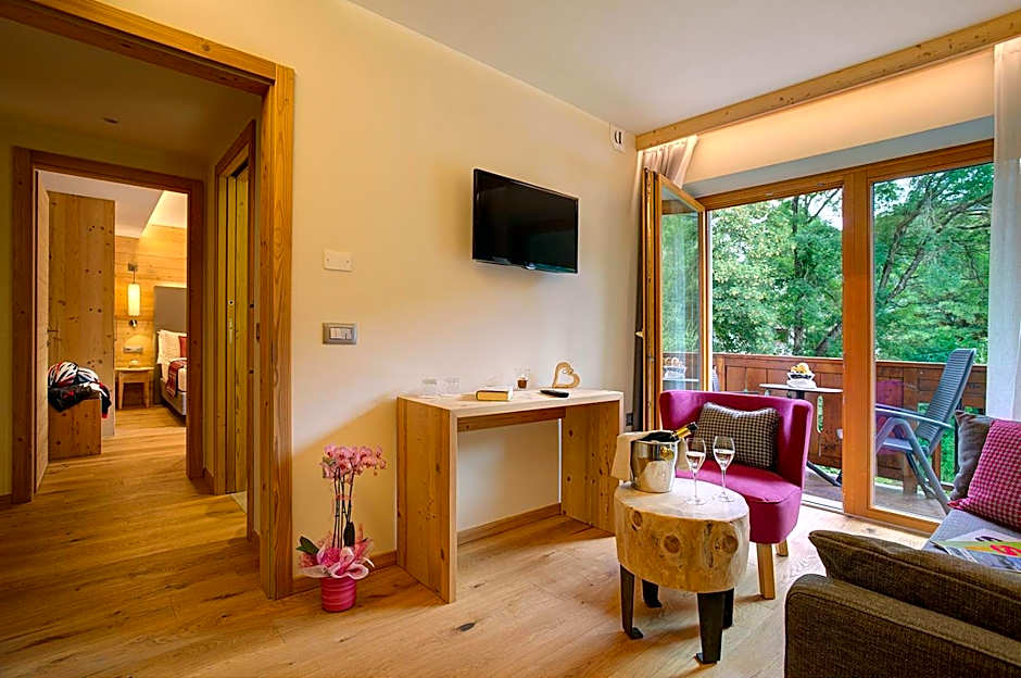 Photo 1 of 4 of Family Suite