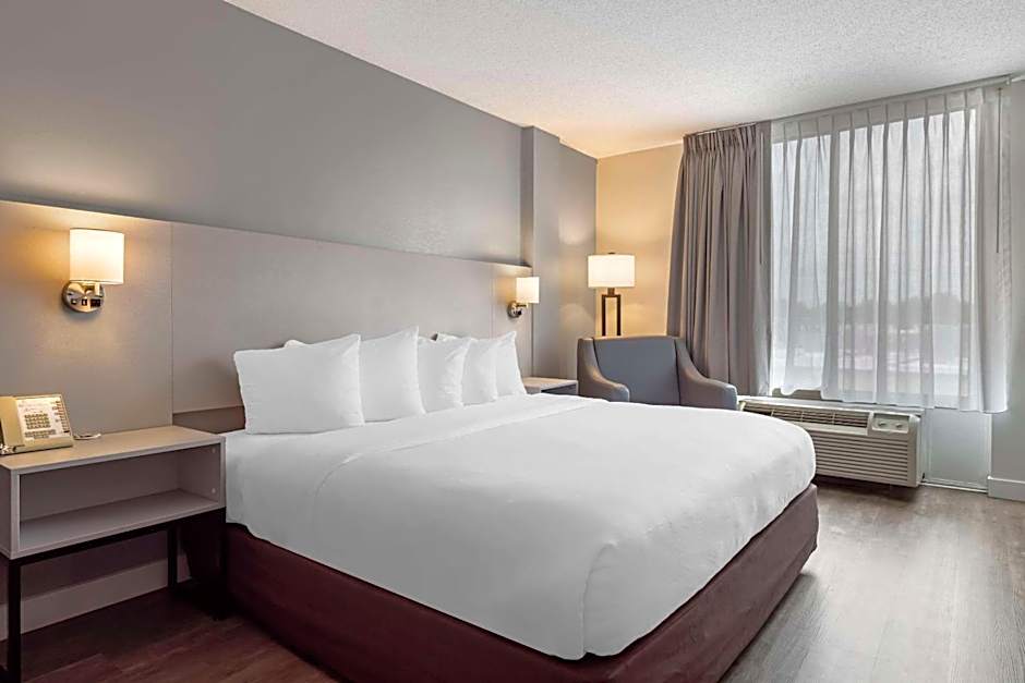 MainStay Suites MSP Airport - Mall Of America