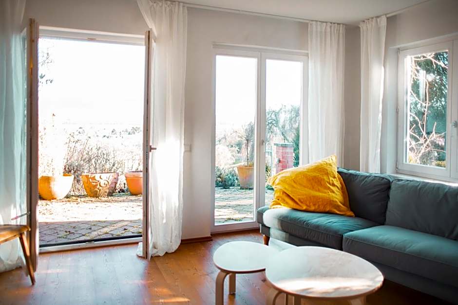 Bed & Breakfast Unter den Linden