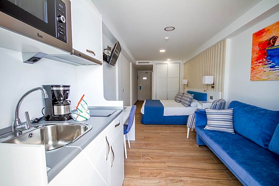 IG Nachosol Atlantic & Yaizasol by Servatur - Adults Only