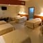 Cypres Hotel & Suites
