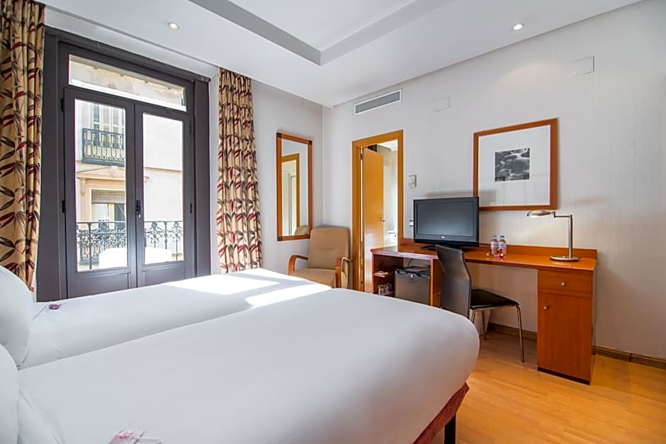 Petit Palace Preciados