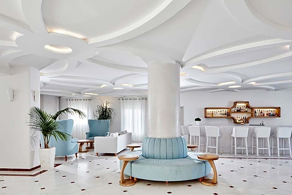 Santorini Palace