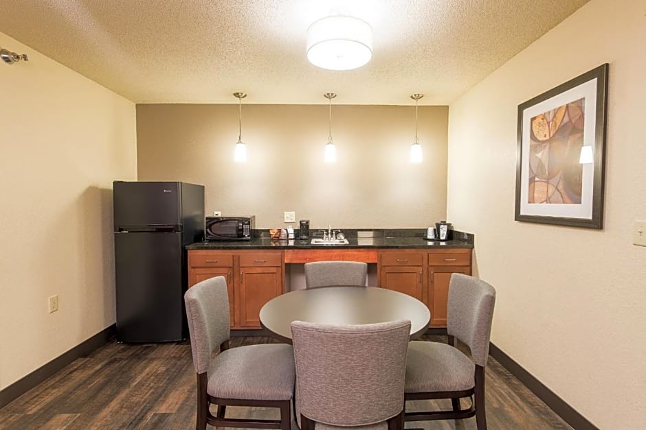 AmericInn by Wyndham Mounds View Minneapolis