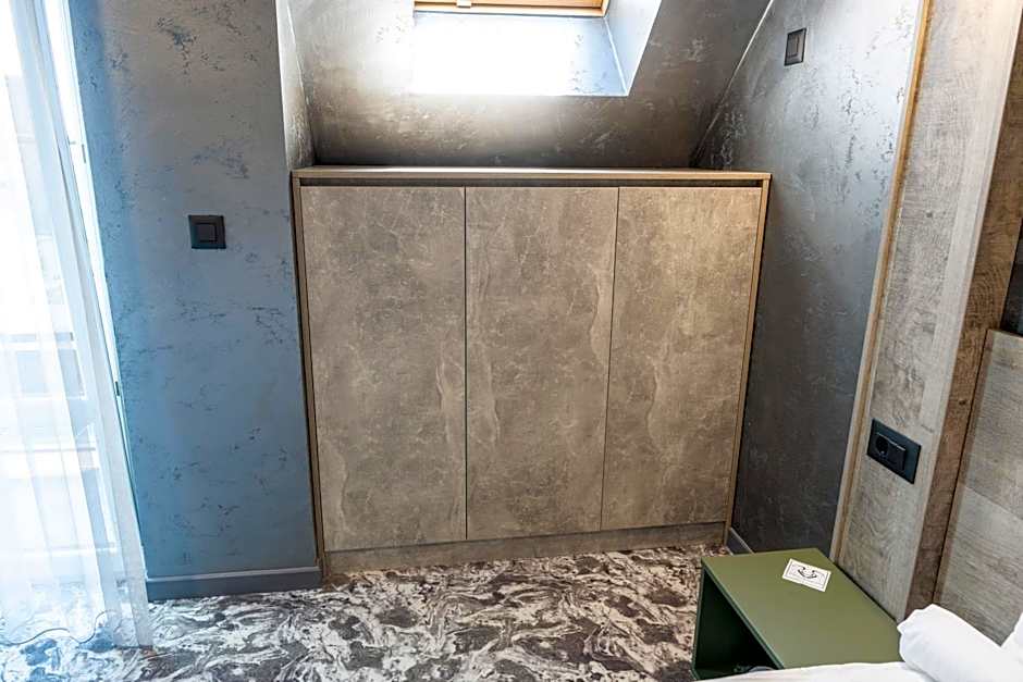 RCR Einstein studios 2