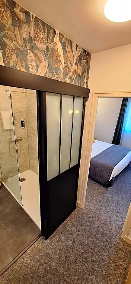 Brit Hotel le Cygne