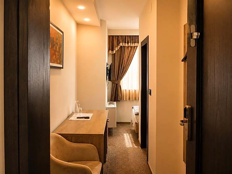 Semberski Salaš Intergaj Hotel