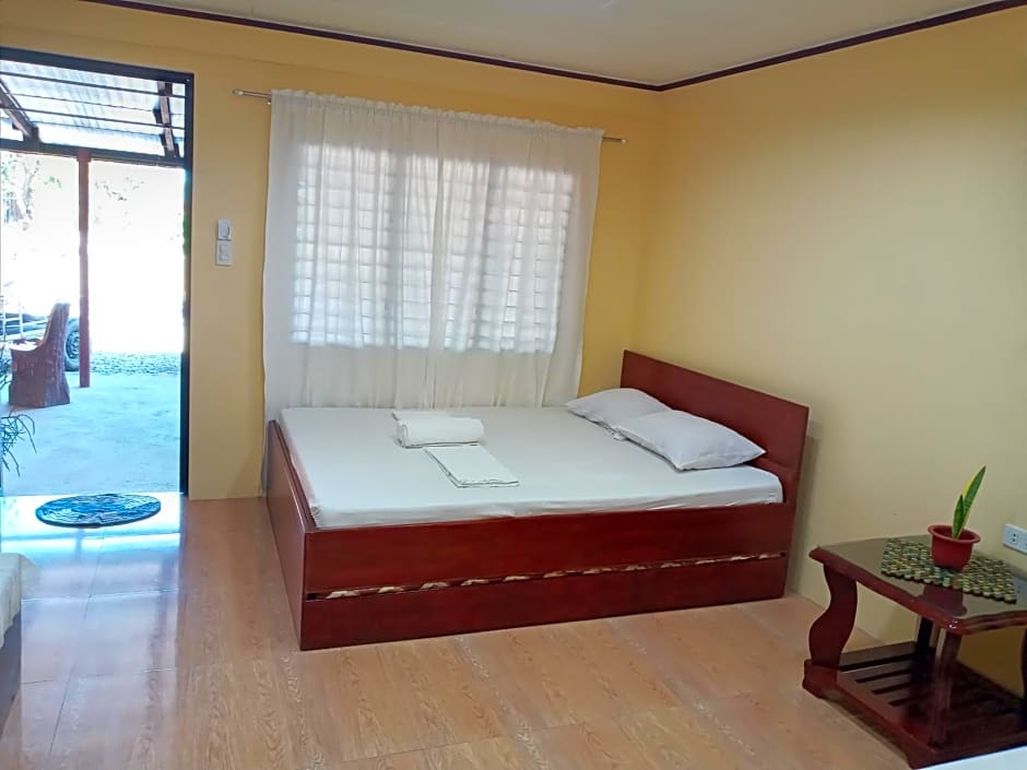 Vievan's transient house