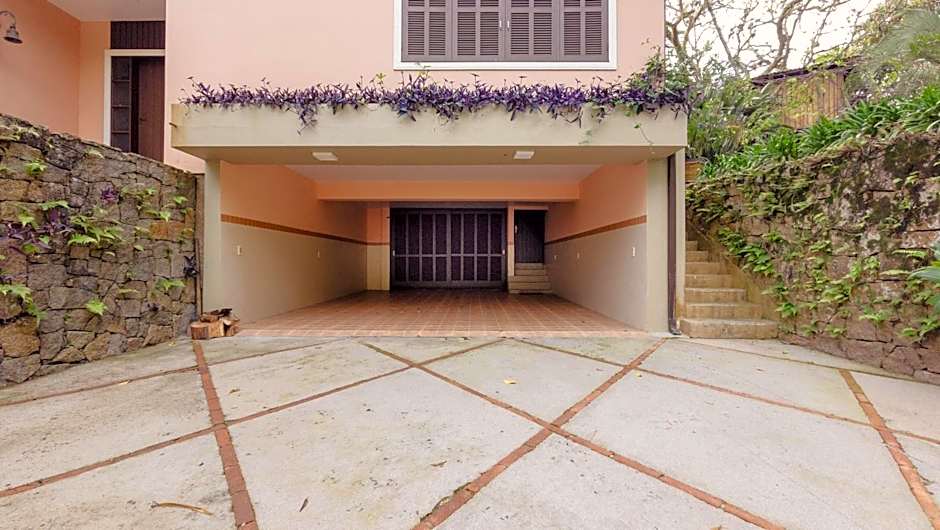 Paraíso familiar c/ Piscina em Sto Antônio PA8546