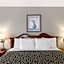 Days Inn by Wyndham West Point