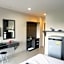 Trio Residence Si-Racha
