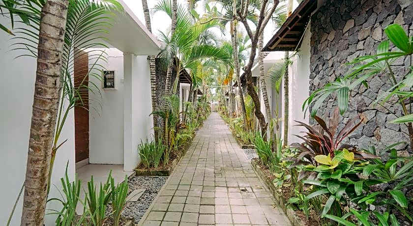 Tan's Astana Villa's by The Lavana