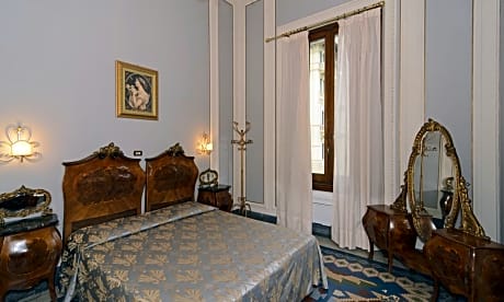 Superior Quadruple Room with Sea View