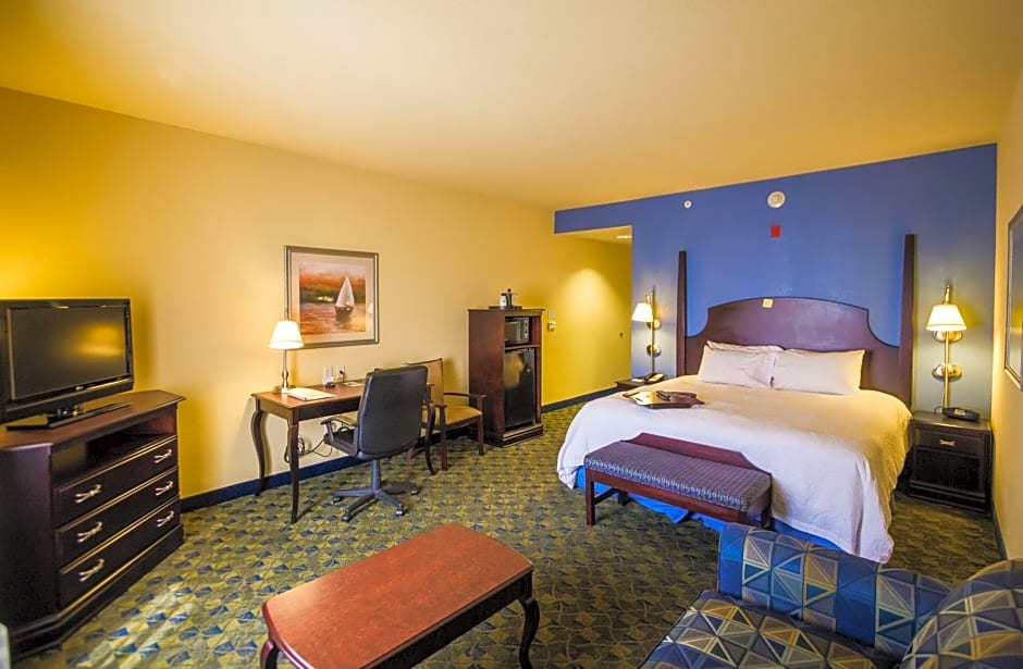 Hampton Inn By Hilton & Suites Natchez