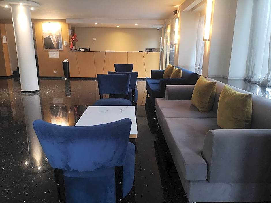 Annakhil Hotel