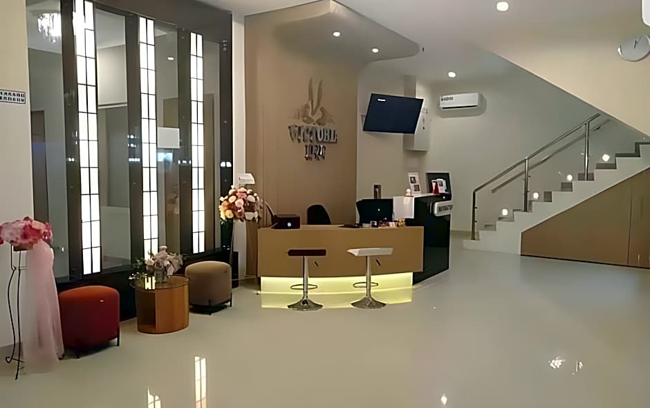 VICTORIA INN