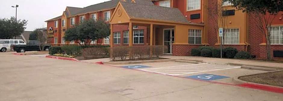 Regency Inn & Suites DFW