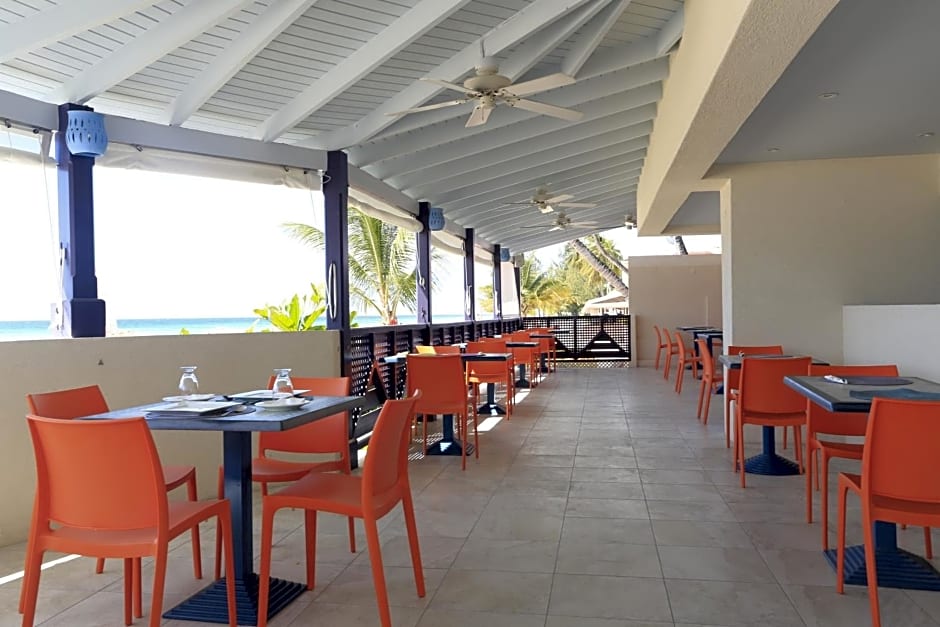 Infinity On The Beach