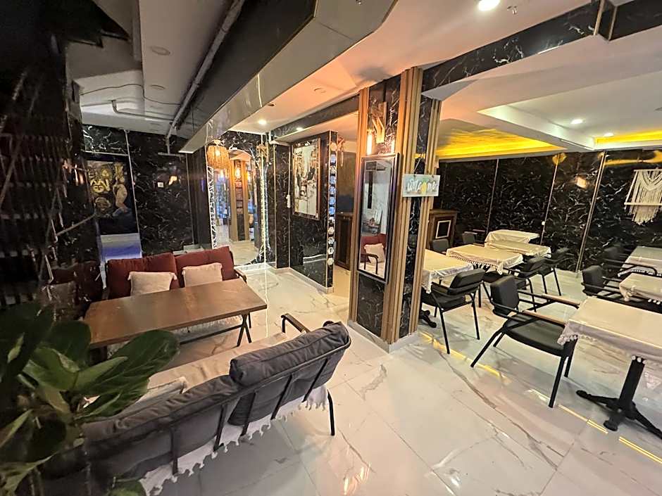 Pera Prince Hotel – Istanbul, TR