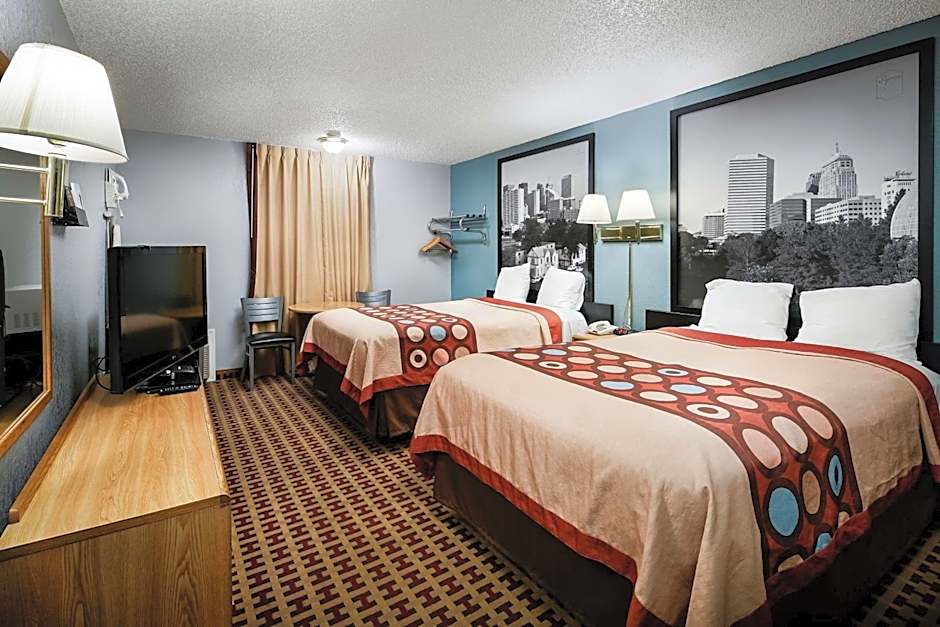 Super 8 by Wyndham Elk City