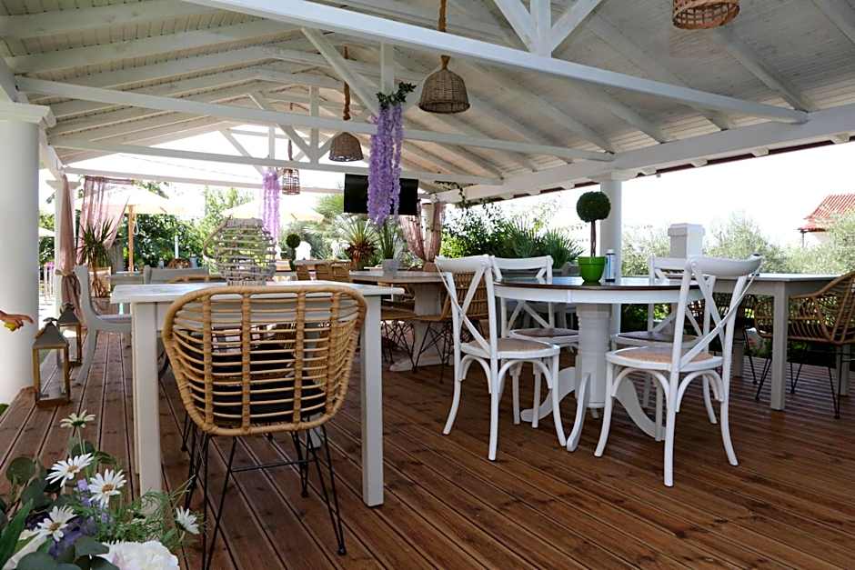 Caretta - Caretta Hotel