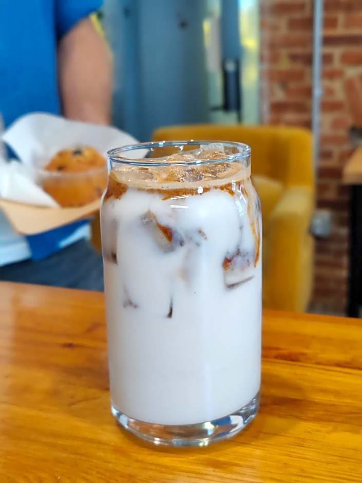 U Street Capsule Hostel