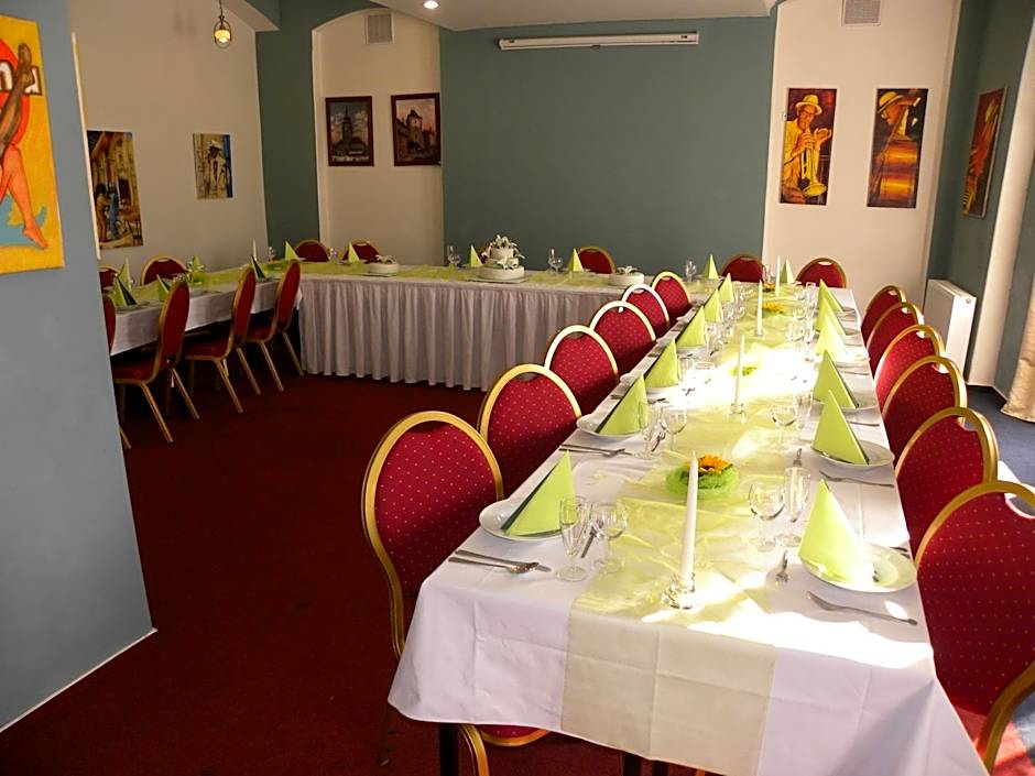 Hotel Černý Orel Žatec