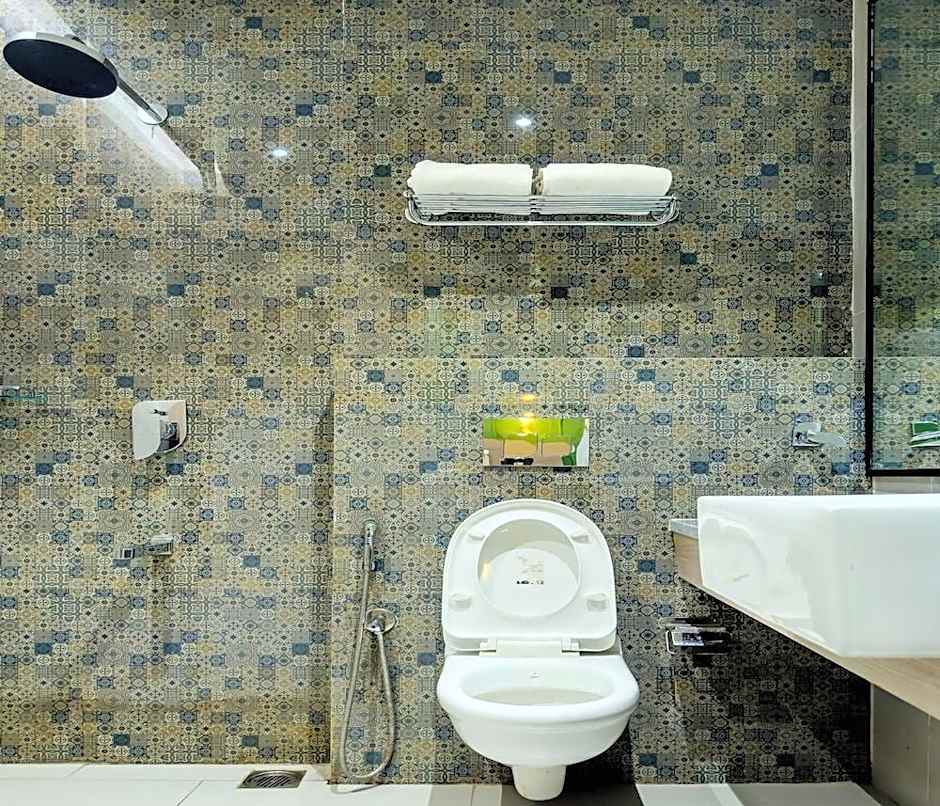 Hotel Wonder Hills @ Har ki Pauri Road Haridwar