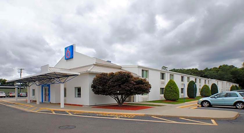 Motel 6-Seekonk, MA - Providence East